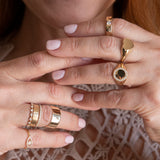 טבעת איטרניטי מיקרו pave מלאה משובצת יהלומים - זהב לבן